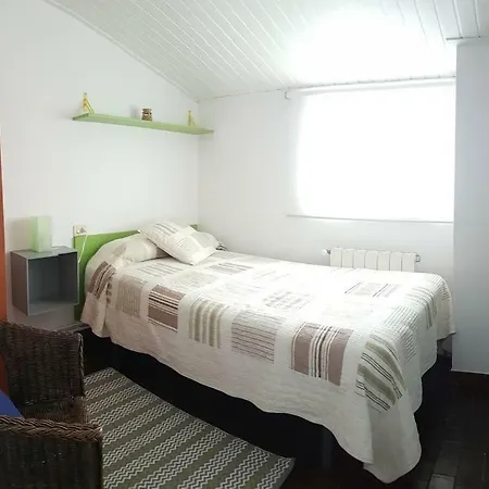 Apartamento Apartamento En Vivienda Unifamiliar, Con Plaza De Garaje