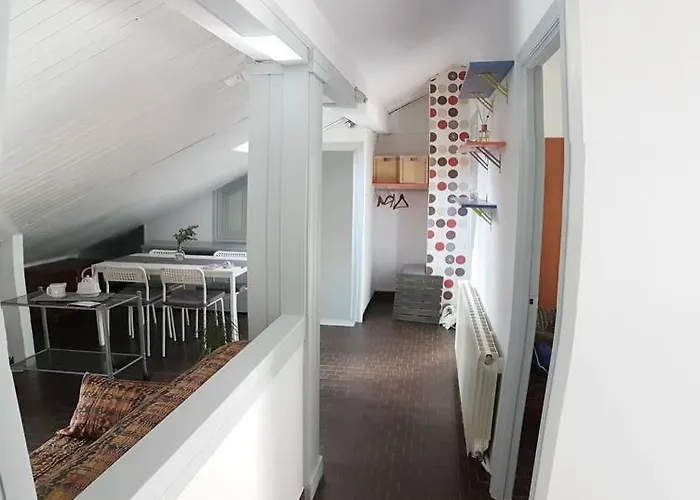 Apartamento En Vivienda Unifamiliar, Con Plaza De Garaje Apartamento